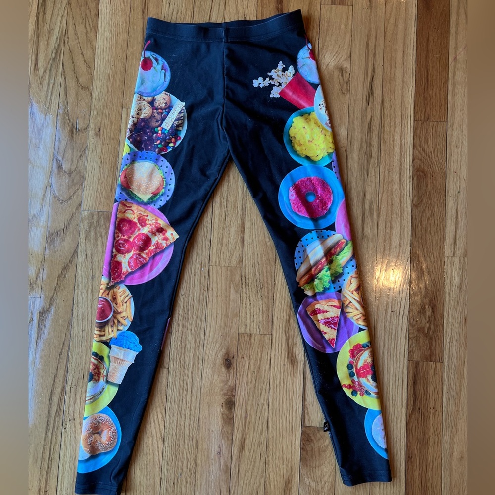 Girls terez leggings! Black leggings with food on the side of the pants!